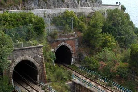 GALLERIA TRENO MARATEA